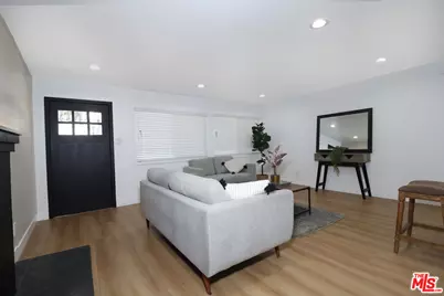 11125 S Osage Ave, Inglewood, CA 90304 - Photo 4