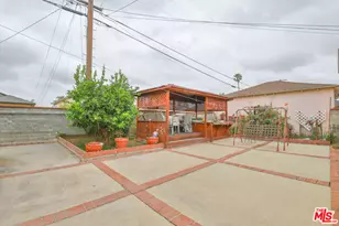 11615 Simms Ave, Inglewood, CA 90303 - Photo 10