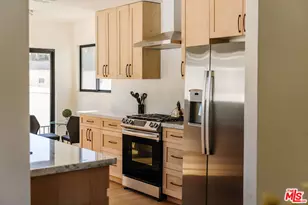 2060 High Tower Dr, Los Angeles, CA 90068 - Photo 16