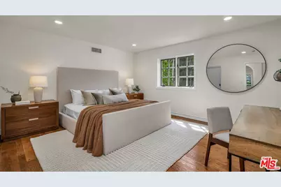 3225 Iredell Ln, Studio City, CA 91604 - Photo 42