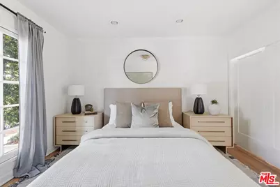 8924 Ashcroft Ave, West Hollywood, CA 90048 - Photo 24