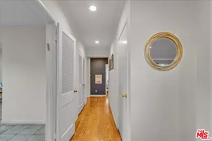 12430 Cumpston St, Valley Village, CA 91607 - Photo 22