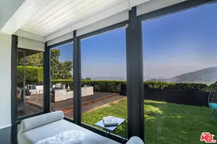 7318 Pacific View Dr, Los Angeles, CA 90068 - Photo 28