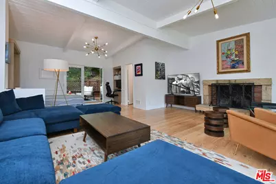 15170 Encanto Dr, Sherman Oaks, CA 91403 - Photo 20