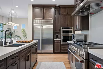 11728 Canoga Ave, Chatsworth, CA 91311 - Photo 8