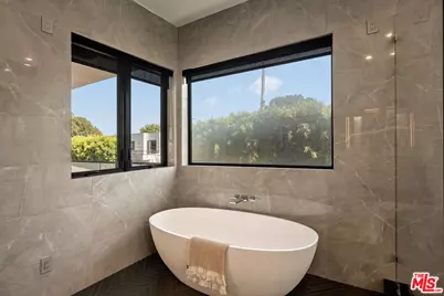 14812 Morrison St, Sherman Oaks, CA 91403 - Photo 48