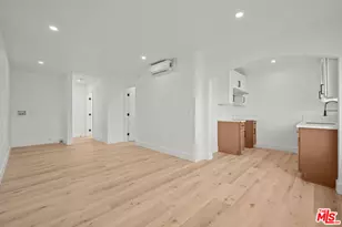 6419 Bonsallo Ave, Los Angeles, CA 90044 - Photo 4