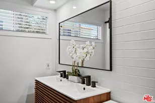 11230 Peach Grove St, Los Angeles, CA 91601 - Photo 24