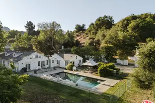 1520 Bonnell Dr, Topanga, CA 90290 - Photo 2