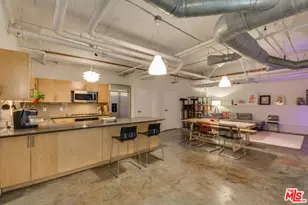 330 W 11th St, Los Angeles, CA 90015 - Photo 1