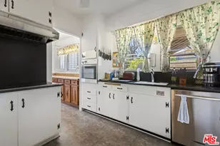 2315 Nella Vista Ave, Los Angeles, CA 90027 - Photo 10