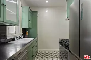 1345 N Hayworth Ave, West Hollywood, CA 90046 - Photo 16