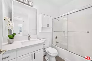 971 S St Andrews Pl, Los Angeles, CA 90019 - Photo 22