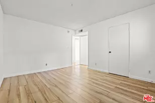 2700 Cahuenga Blvd, Los Angeles, CA 90068 - Photo 22
