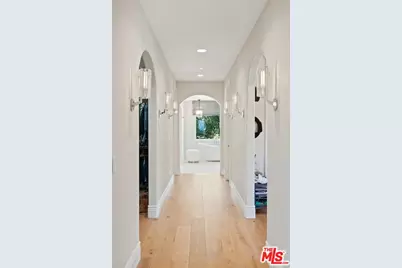 23593 Park South St, Calabasas, CA 91302 - Photo 44