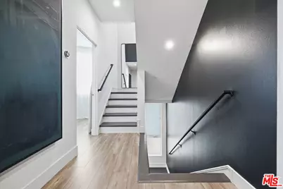 5504 W Olympic Blvd, Los Angeles, CA 90036 - Photo 20