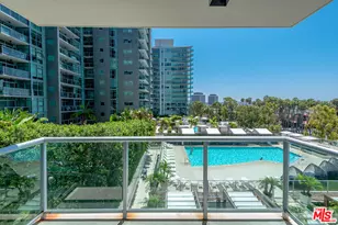 13700 Marina Pointe Dr, Marina del Rey, CA 90292 - Photo 8