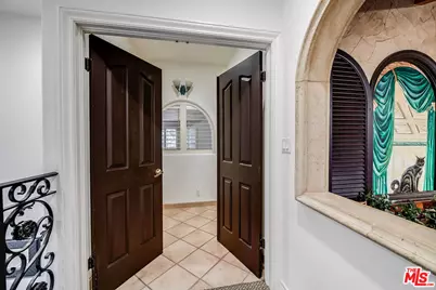 4063 Benedict Canyon Dr, Sherman Oaks, CA 91423 - Photo 40