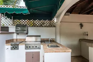 4063 Benedict Canyon Dr, Sherman Oaks, CA 91423 - Photo 26