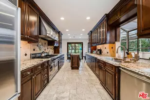 4063 Benedict Canyon Dr, Sherman Oaks, CA 91423 - Photo 18