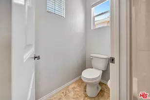 24266 Verdugo Cir, Valencia, CA 91354 - Photo 44