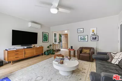 6159 Glen Oak St, Los Angeles, CA 90068 - Photo 36