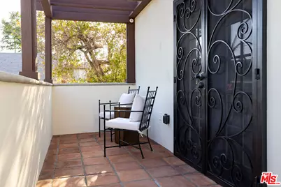 1566 Chickasaw Ave, Los Angeles, CA 90041 - Photo 22