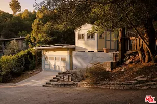 2041 N Alta Vista Ave, Los Angeles, CA 90046 - Photo 2