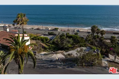 21400 Rambla Vista, Malibu, CA 90265 - Photo 10