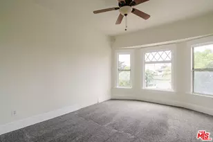 1476 W 37th Dr, Los Angeles, CA 90018 - Photo 40