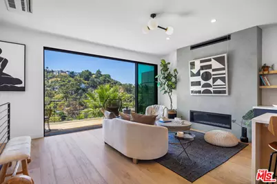 8309 Yucca Trl, Los Angeles, CA 90046 - Photo 6