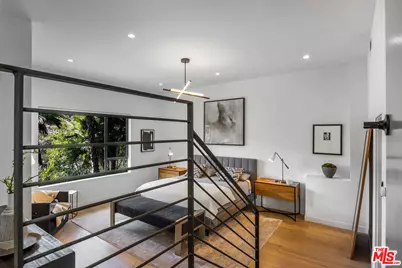 8309 Yucca Trl, Los Angeles, CA 90046 - Photo 24
