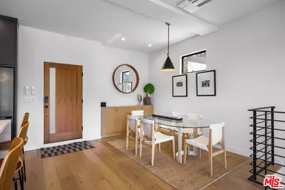 8309 Yucca Trl, Los Angeles, CA 90046 - Photo 12