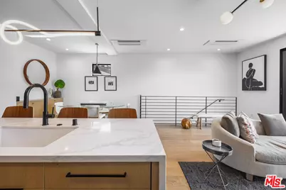 8309 Yucca Trl, Los Angeles, CA 90046 - Photo 12