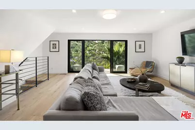 8309 Yucca Trl, Los Angeles, CA 90046 - Photo 28