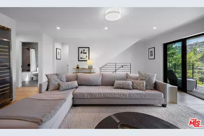 8309 Yucca Trl, Los Angeles, CA 90046 - Photo 14
