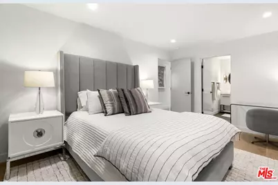 8309 Yucca Trl, Los Angeles, CA 90046 - Photo 38
