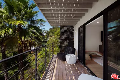 8309 Yucca Trl, Los Angeles, CA 90046 - Photo 38