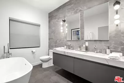 8309 Yucca Trl, Los Angeles, CA 90046 - Photo 58