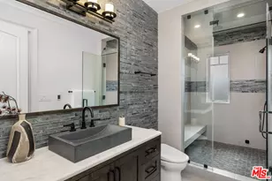 6227 W 5th St, Los Angeles, CA 90048 - Photo 30
