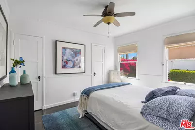1663 S Genesee Ave, Los Angeles, CA 90019 - Photo 20