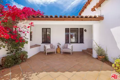 1663 S Genesee Ave, Los Angeles, CA 90019 - Photo 4