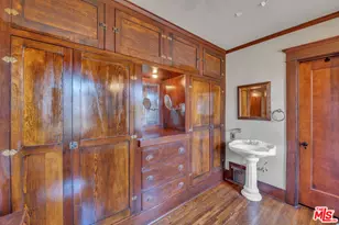 1812 S Bronson Ave, Los Angeles, CA 90019 - Photo 34