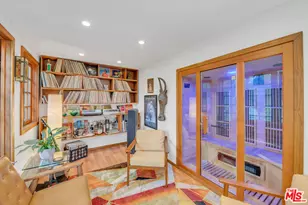 1812 S Bronson Ave, Los Angeles, CA 90019 - Photo 40