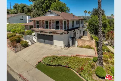 6051 Sadring Ave, Los Angeles, CA 91367 - Photo 34