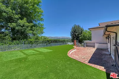 6051 Sadring Ave, Los Angeles, CA 91367 - Photo 30