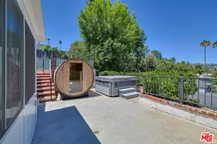 6051 Sadring Ave, Los Angeles, CA 91367 - Photo 28