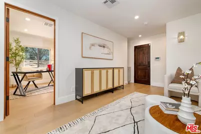 6051 Sadring Ave, Los Angeles, CA 91367 - Photo 20