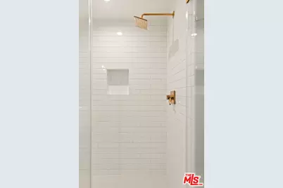 7250 Franklin Ave #616, Los Angeles, CA 90046 - Photo 26