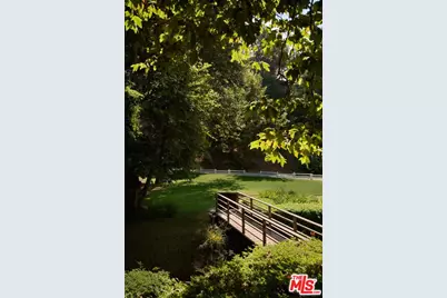 603 Hightree Rd, Los Angeles, CA 90402 - Photo 2